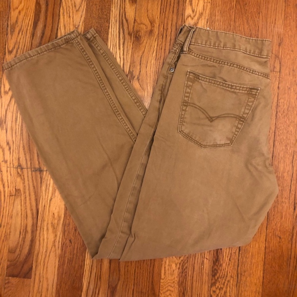 Levi's 514 khaki jeans
